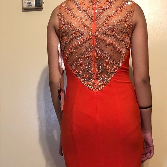 Unique and beautiful - Picture 8 of 8